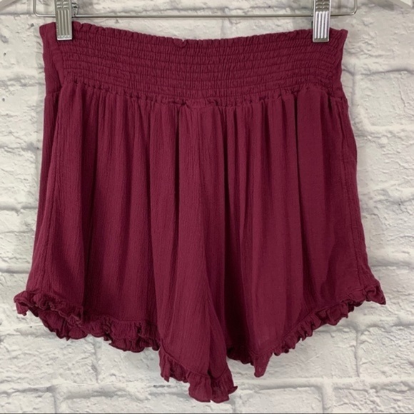 MOSSIMO Flowy Floral Embroidered Ruffle Shorts - Picture 5 of 9